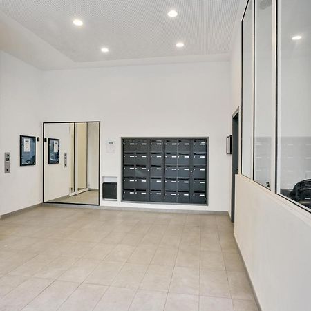Chic Apart With Parking Near Paris Nanterre Exterior foto
